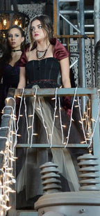 Vestido de fiesta de Navidad de Aria Montgomery de Pretty Little Liars