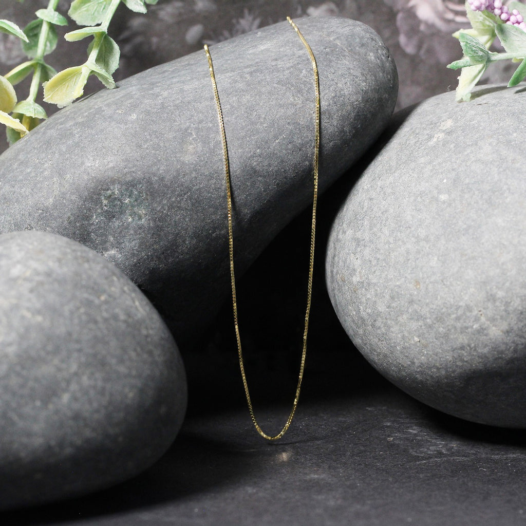 14k Yellow Gold Classic Box Chain (0.60 mm) Lobster Clasp