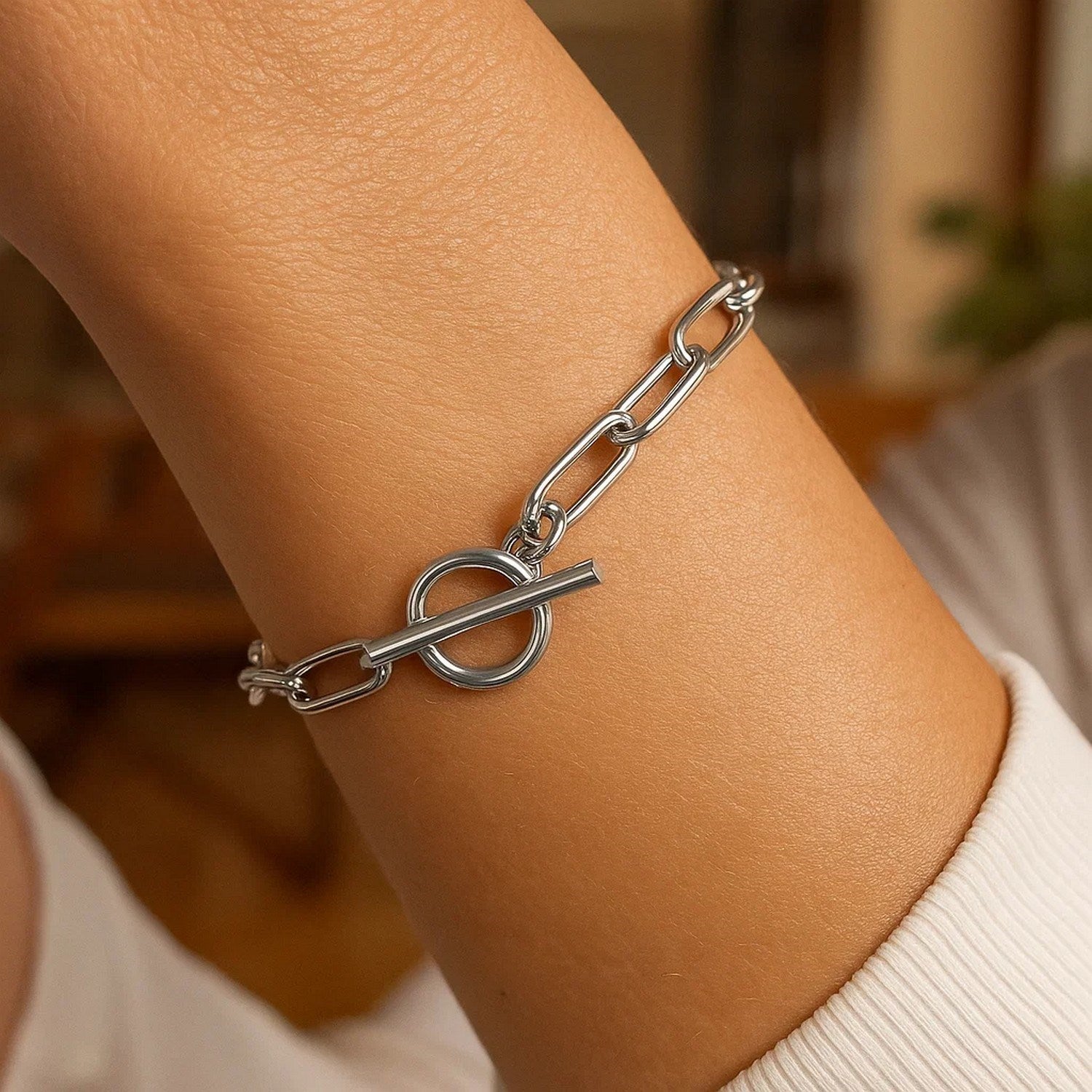 Sterling Silver Rhodium Plated Paperclip Toggle Bracelet (10.20 mm)
