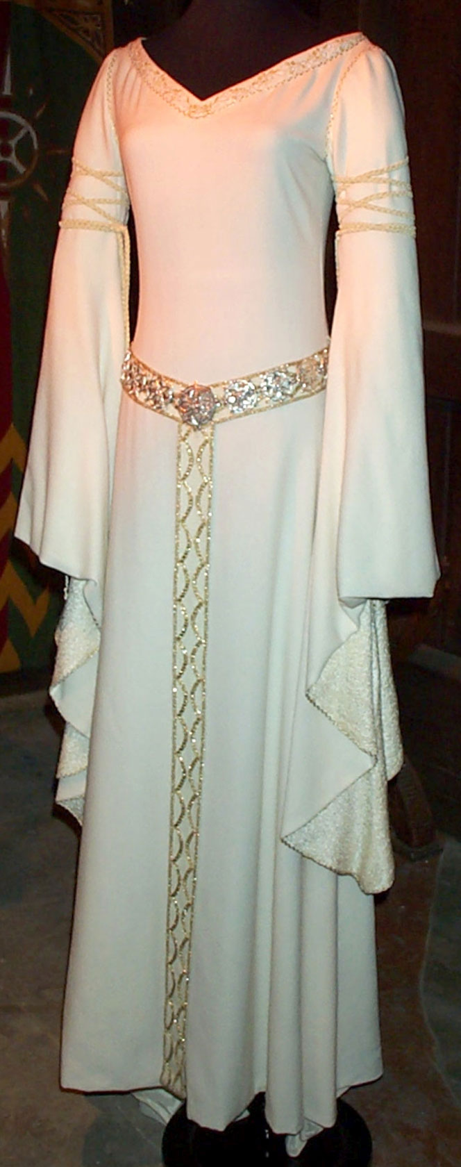 Eowyn White Wool Edoras Dress Lord of the Rings