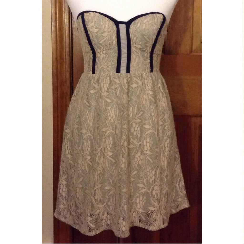 Nina Black and White Minidress